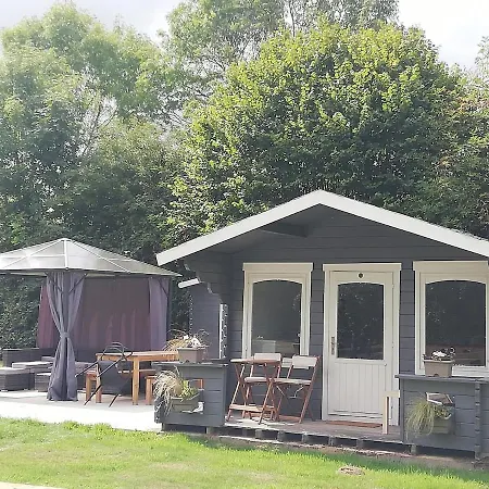 Paradis Normand Piscine Privee & Chauffee Nyaraló