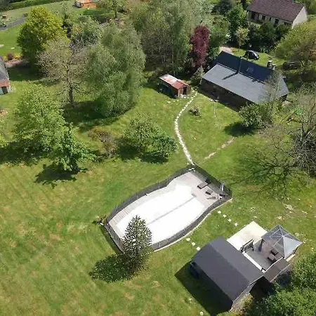Paradis Normand Piscine Privee & Chauffee Holiday home *