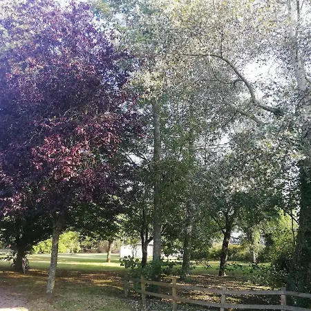 Paradis Normand Piscine Privee & Chauffee Nyaraló *